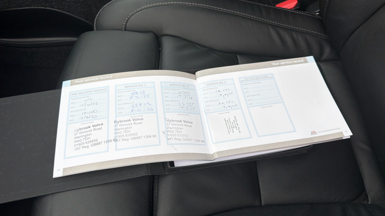 Volvo Xc40 1.5 T5 Recharge PHEV Inscription Pro 5dr Auto Estate